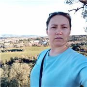 Tengo experiencia en el mismo puesto, y puedo ayudar los alumnos por mejorar